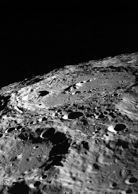 Moon area / PLATINA