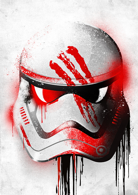 Finn Stormtrooper Graffitti Helmet / PLATINA