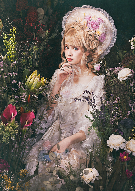 WeddingDoll / PLATINA