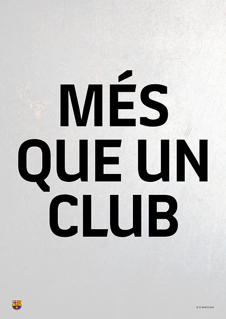 Mes Que Un Club grey / PLATINA