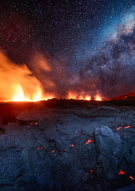 Fire and sky / PLATINA