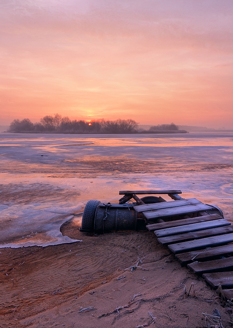 Cold Morning / PLATINA