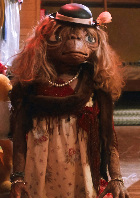 Dressed up E.T. / PLATINA