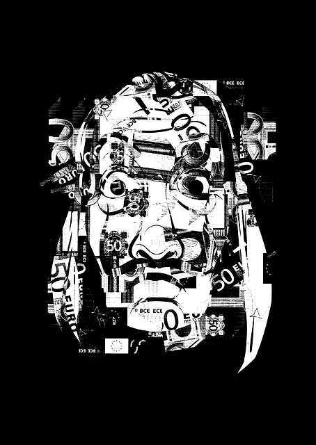Salvador Dali Mask / PLATINA