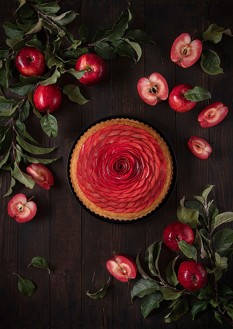 Redlove apples tart / PLATINA