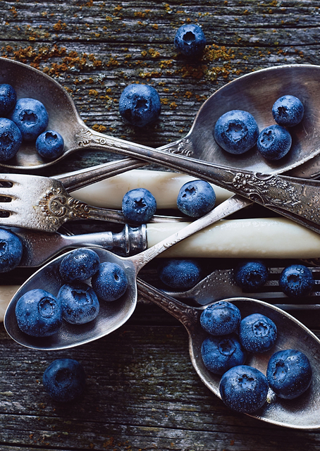 Blueberry spoon / PLATINA