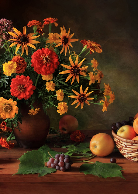 Autumn flowers / PLATINA