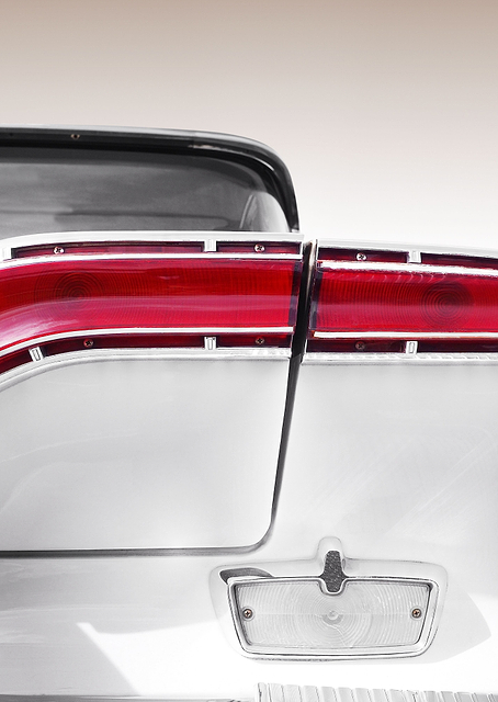 1958 taillight / PLATINA
