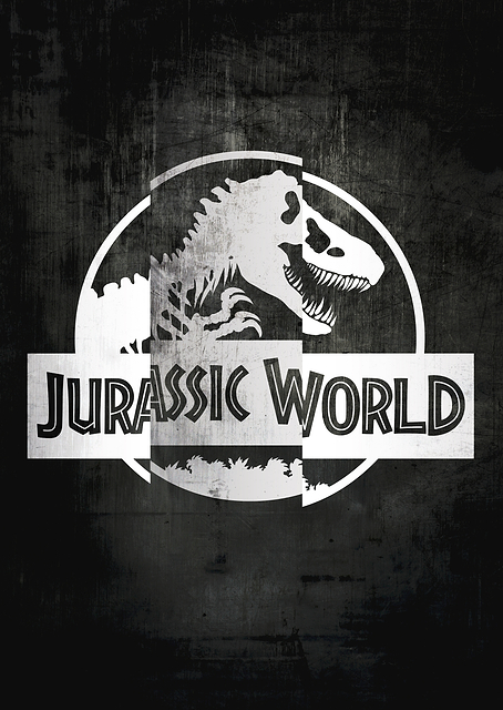 Jurassic World Logo 13 / PLATINA