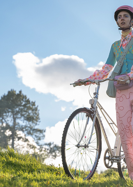 Lily with a Bike S3 / PLATINA