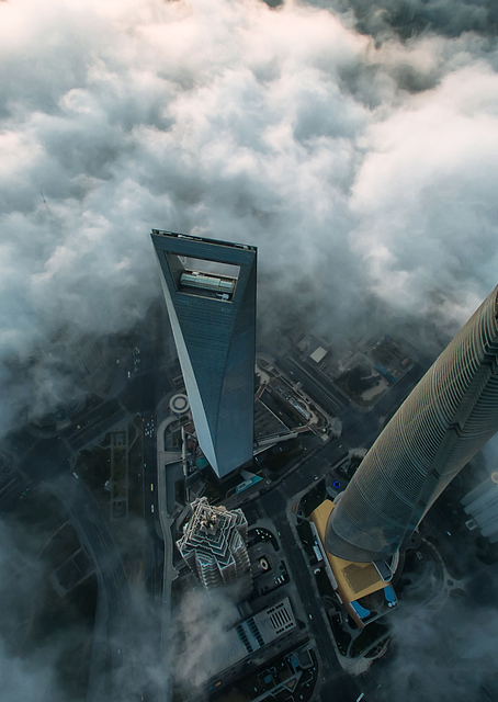 Heavenly view of Shanghai / PLATINA