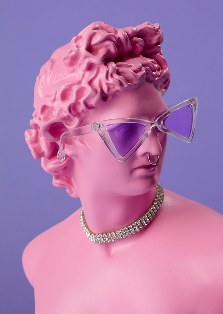 Pink Statue Close up / PLATINA
