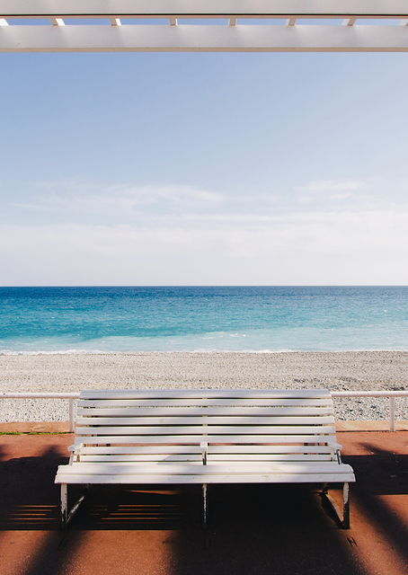 Window to the Sea / PLATINA