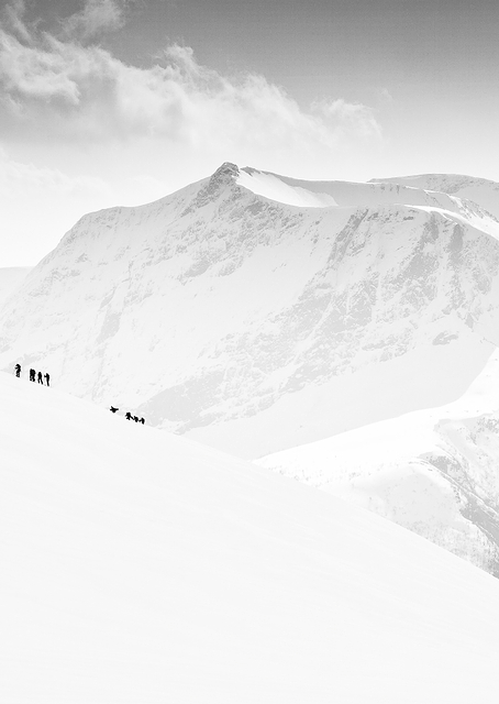 Mountain climbing / PLATINA