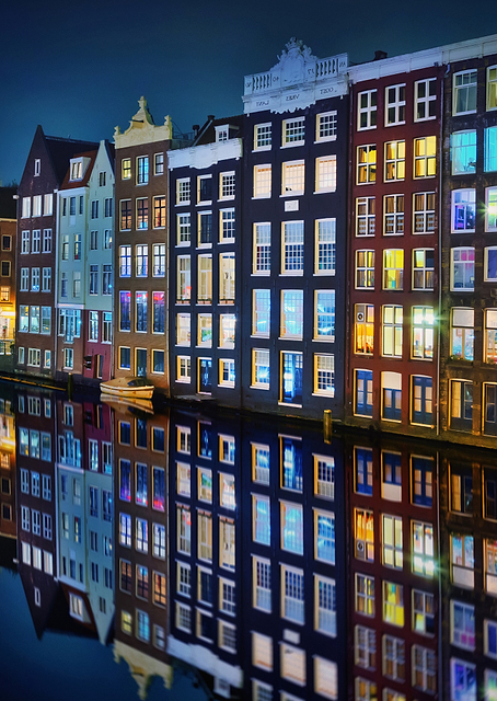 Amsterdam mirror / PLATINA