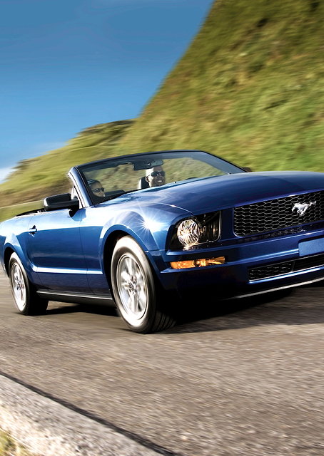 Ford Mustang / PLATINA