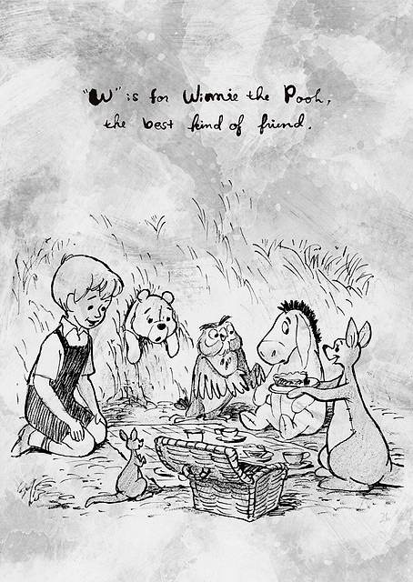 Pooh Sketch Picnic / PLATINA