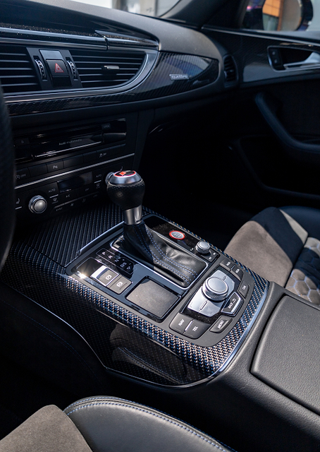 Audi RS6 C7 Interior / PLATINA