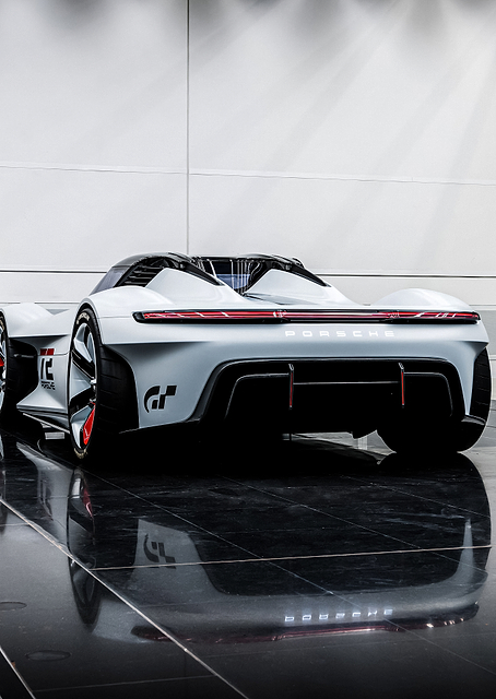 Porsche Vision Gran Turismo Concept / PLATINA