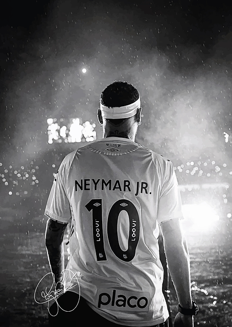 Neymar Jr. in Black and White / PLATINA