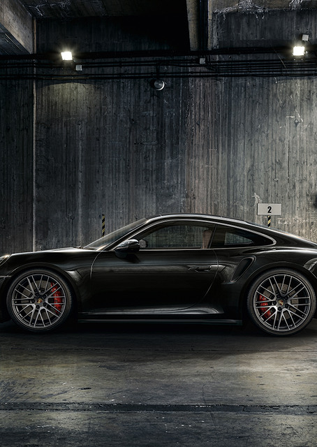 Porsche 911 Turbo S in Concrete / PLATINA