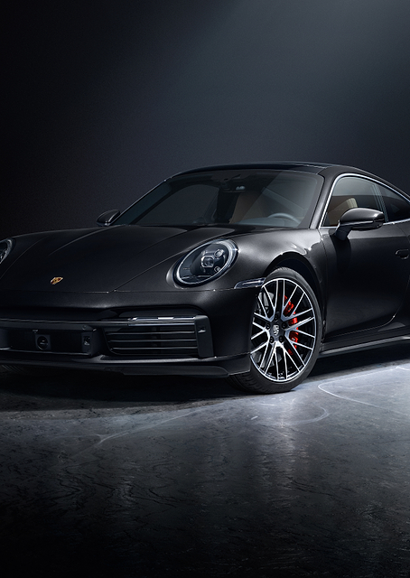 Sleek Power: Porsche 911 Turbo S / PLATINA