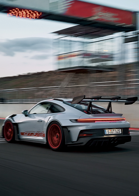 Porsche GT3 RS: Track Performance / PLATINA