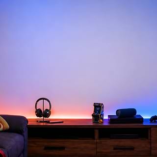gamer-living-room slide thumbnail