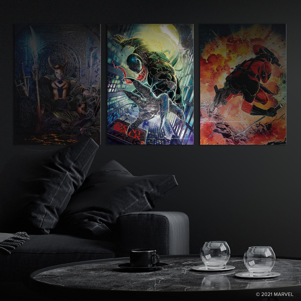ヴェノム　ポスター　Displate 限定　メタルポスター　蓄光　MARVEL メタルポスター 素材 ヴェノム ポスター Displate 限定 メタル