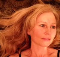 Elizabeth Cox avatar