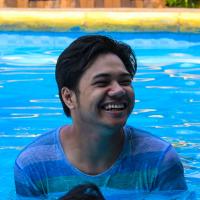 Jay Fernandez