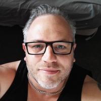 Simon Hankins