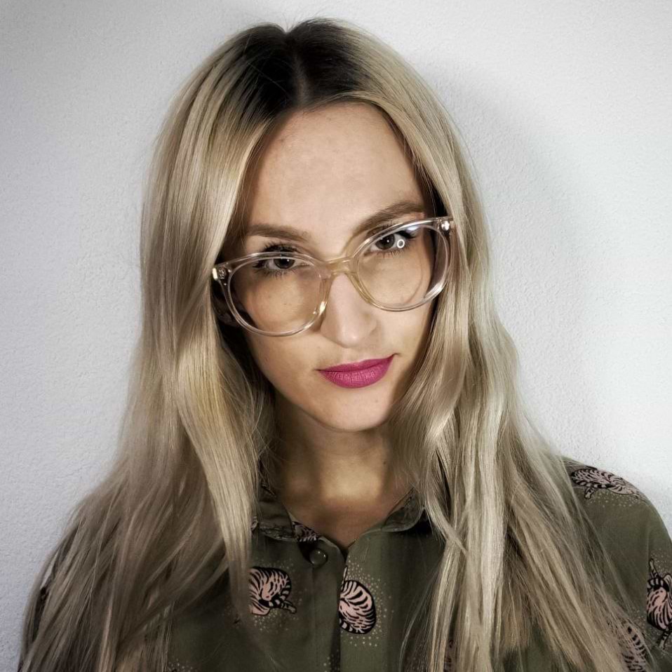 Stefy Holenweg avatar