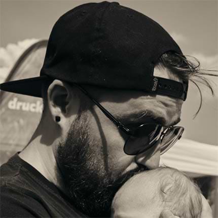 Tomek Pengoraff avatar