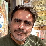 Luis Peres